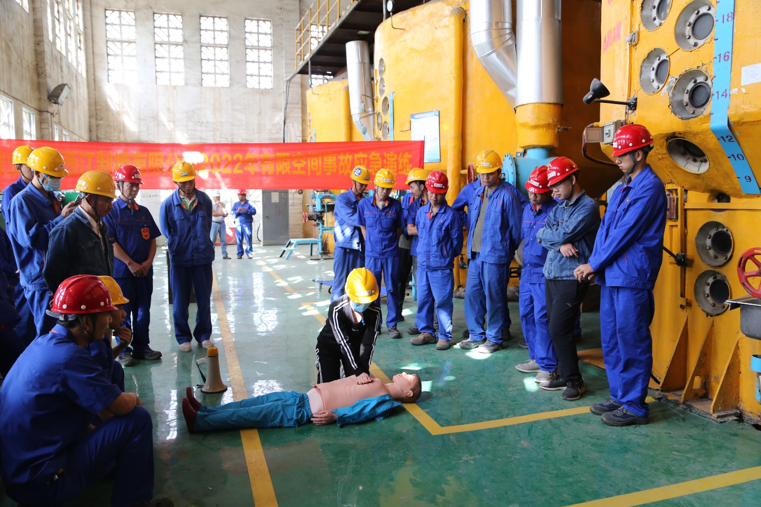 11��9�����������ǹ�˾�_(k��i)չ2022�갲ȫ���a(ch��n)�C�ϑ�(y��ng)���ݾ����D��ģ�M���޿��g�¹ʑ�(y��ng)����Ԯ�����w�t�٣�